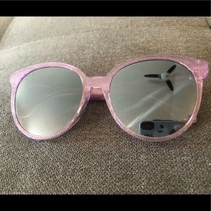 Lavender Diff Sunglasses